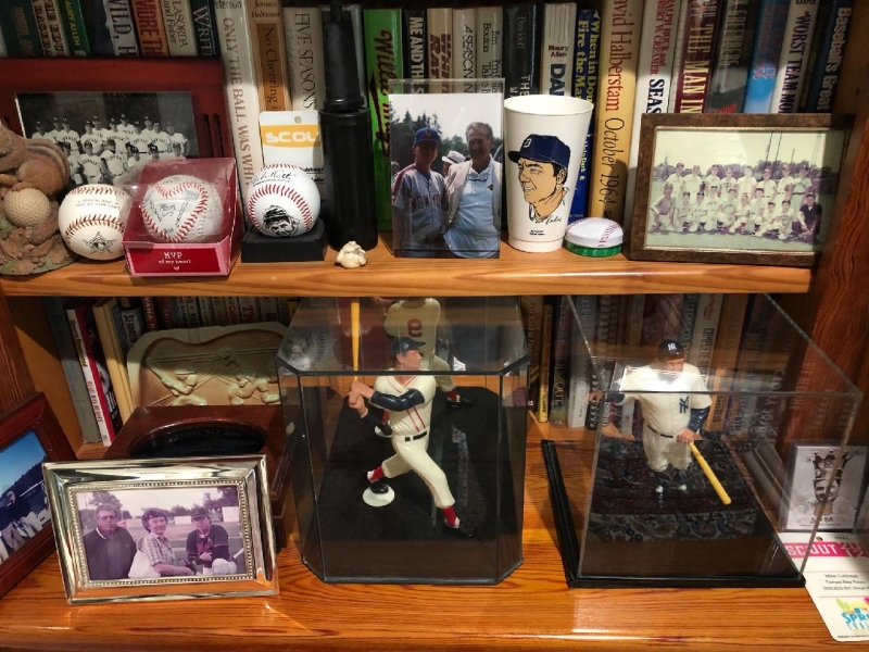 Baseball Lifer Mike Cubbage a Long-Time Collector