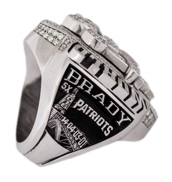 New Jersey Man Facing Federal Fraud Charges Over "Brady" Super Bowl Rings
